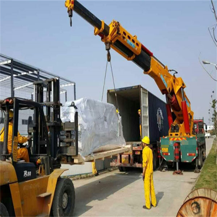 扶绥吊车租赁价格、流程、安全标准全解析，快速解决施工难题