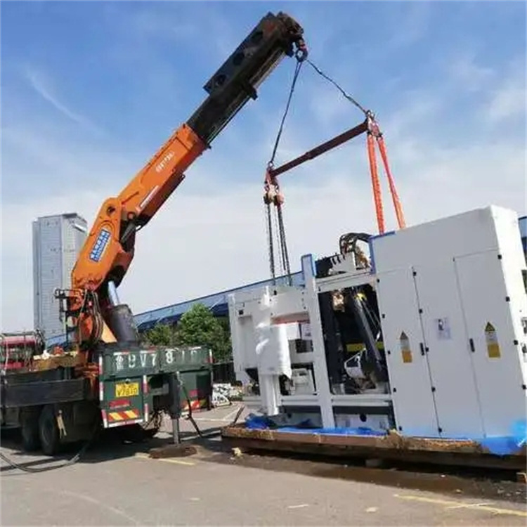 扶绥附近小吊车联系方式|8-16吨|本地及时服务